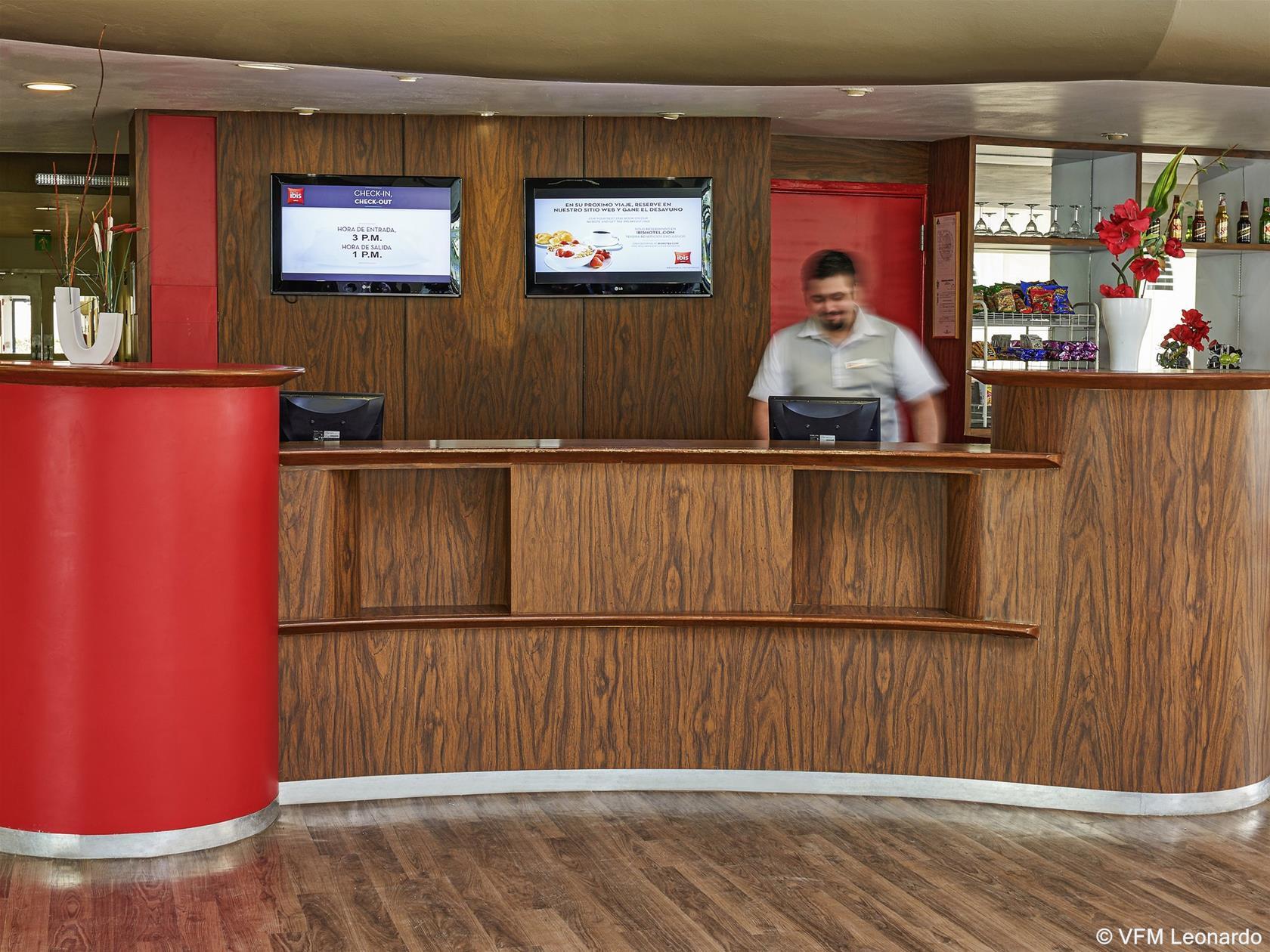 Ibis Monterrey Aeropuerto Hotel Apodaca Bagian luar foto