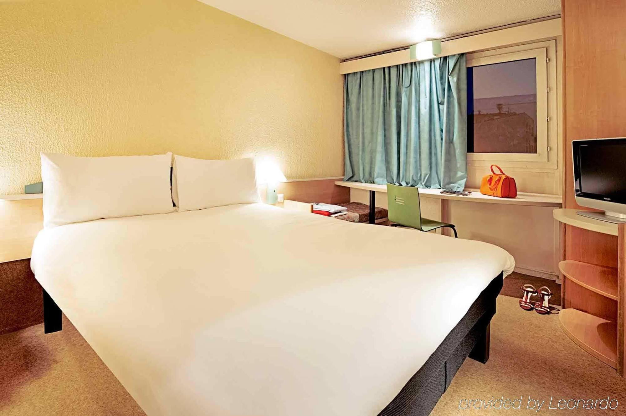 Ibis Monterrey Aeropuerto Hotel Apodaca Bagian luar foto
